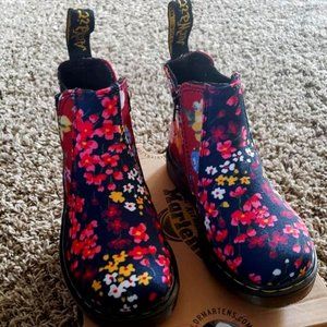 Dr. Martens Toddler Floral Shenzi FC